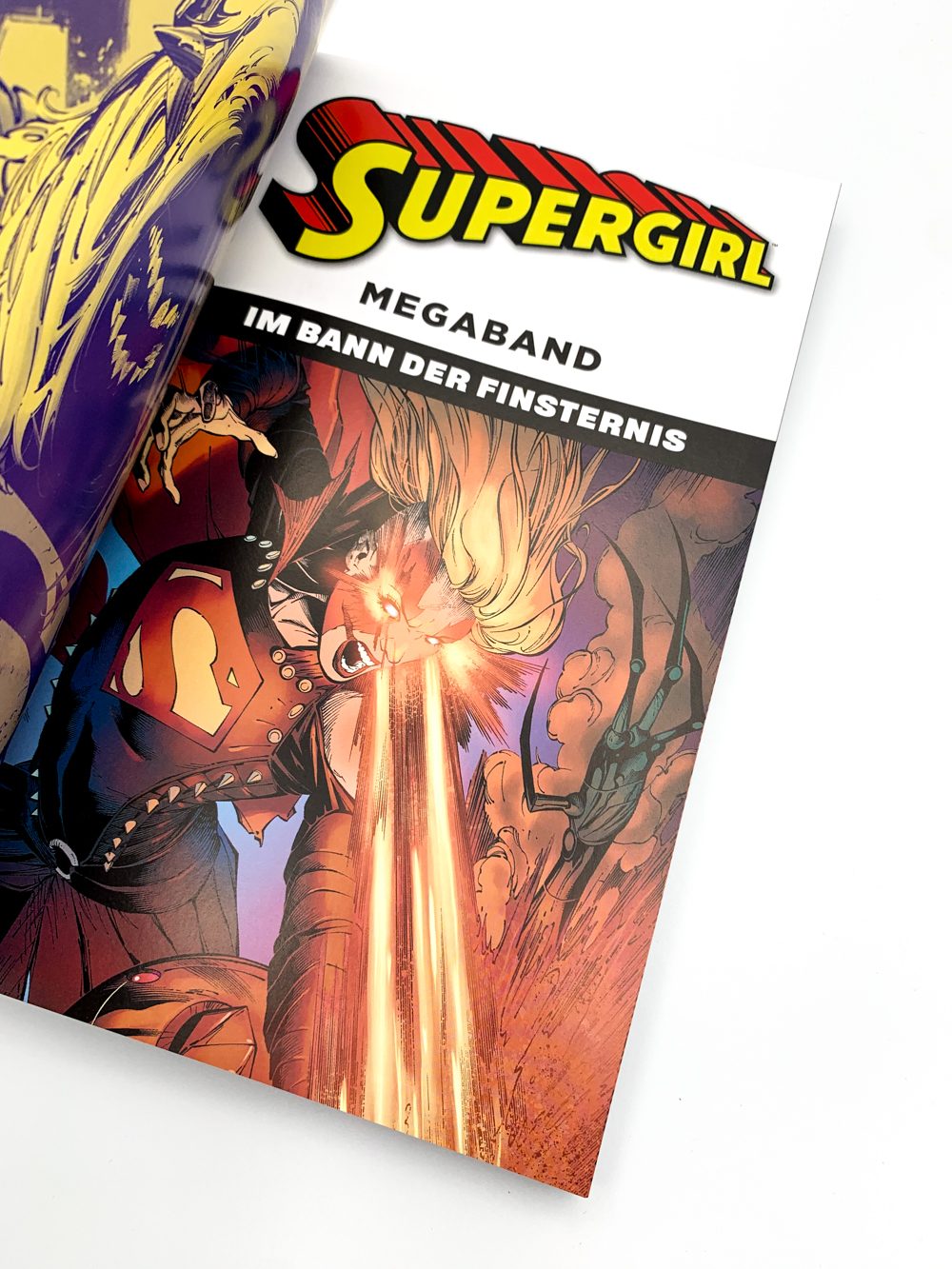 Detailsansicht:  DC | Supergirl Megaband 3 