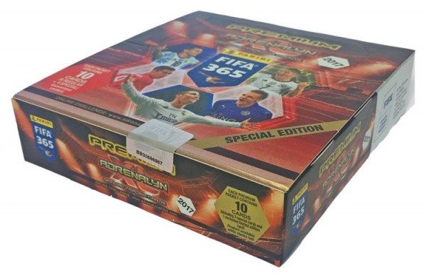 FIFA 365 2017 Adrenalyn XL - Box mit 12 Premium-Tüten