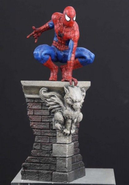 Marvel-Figur - Spider-Man/Dach (Big Spezial)